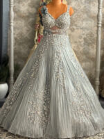 Gown light grey weston look